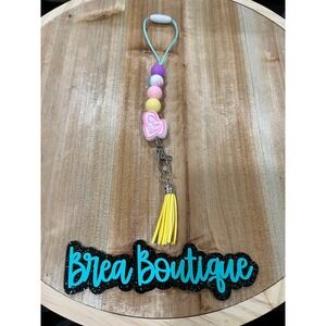 Pink Mom‎ Car Charm Hanging Rear View Mirror Freshie Hanger Accessory Silicone